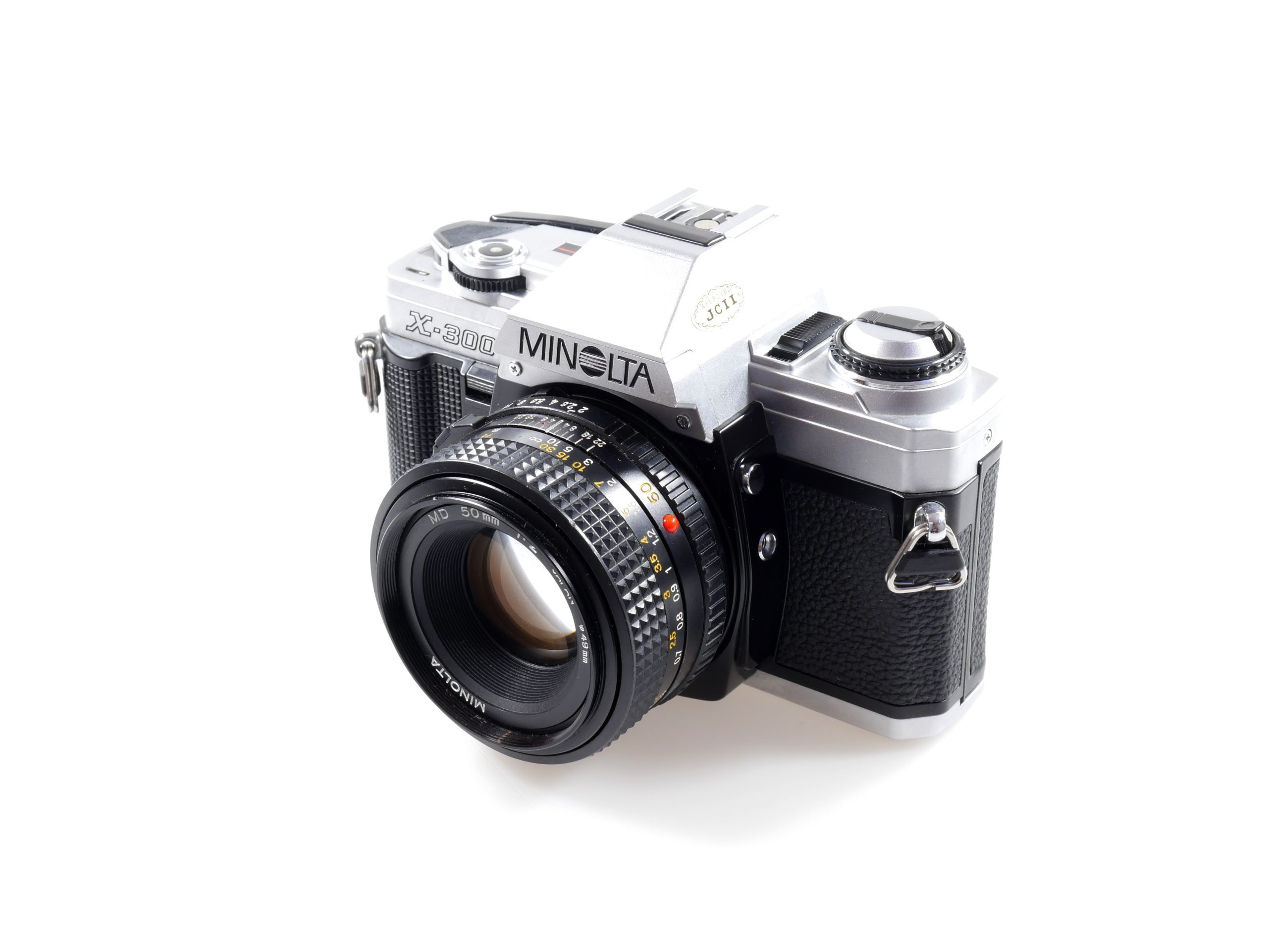 Minolta X-300 with Minolta 50mm f2 – Analogue Cameras